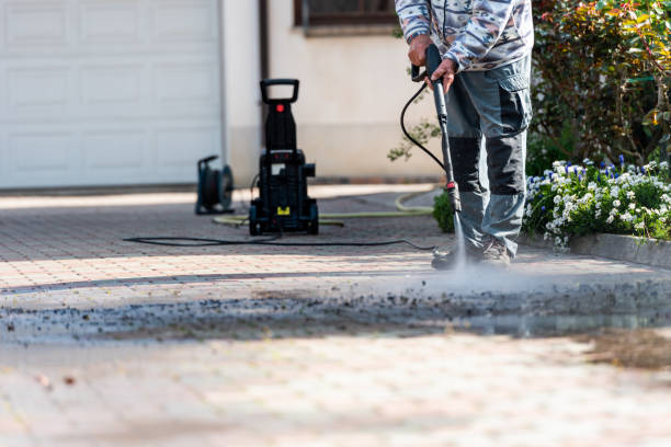 Pressure Washing Contractors in Goulds, FL